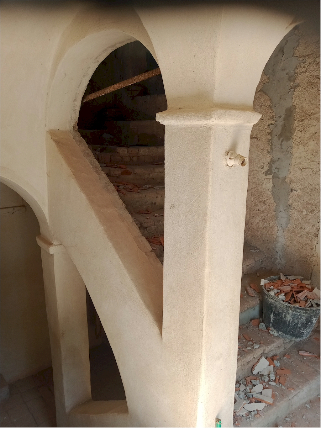 Fig. 19 - Restauro scala