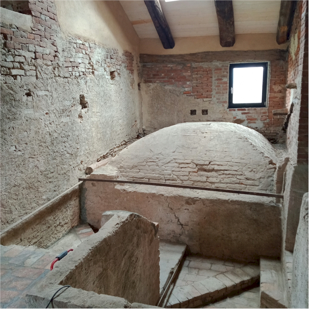 Fig. 21 - Volta in laterizio